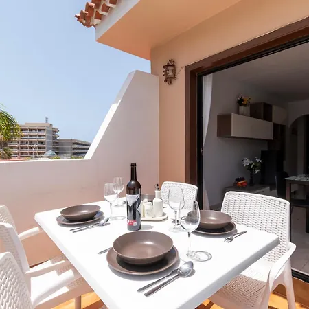 Tranquil 1 Bedroom Communal Heated Pool Lägenhet *